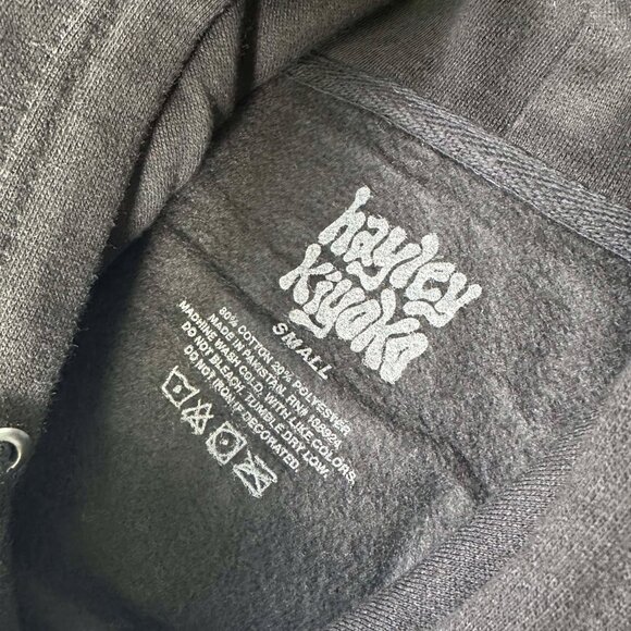 Official Hayley Kiyoko Tour Merch Panorama Black Hoodie Size Small Rare NEW - Picture 3 of 3